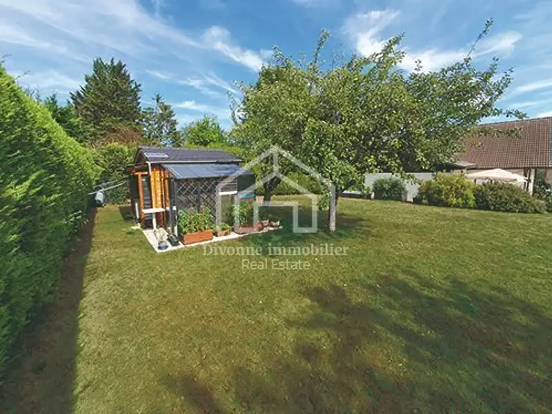 Maison, 196 m²