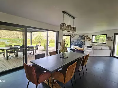 Maison, 283 m²