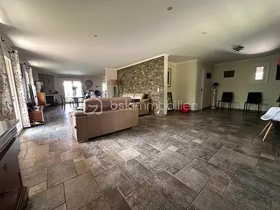 Maison, 187 m²