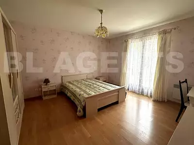 Maison, 233 m²