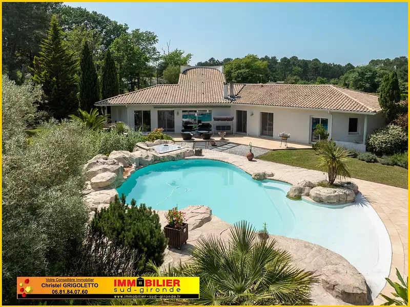 Maison, 192 m²