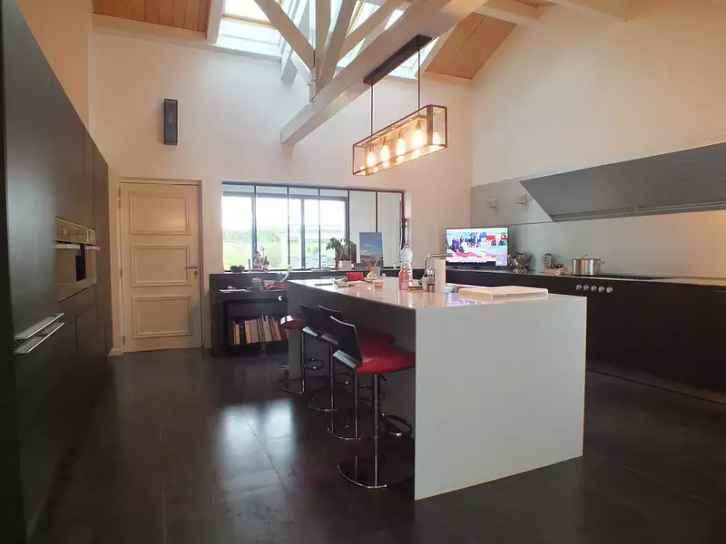 Maison, 730 m²
