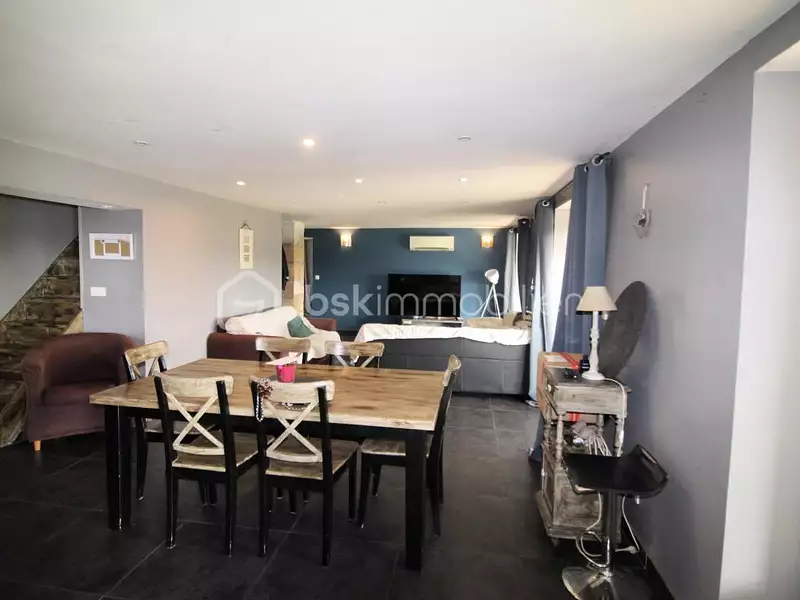 Maison, 159 m²