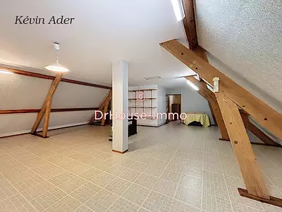 Maison, 245 m²