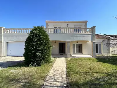 Maison, 190 m²