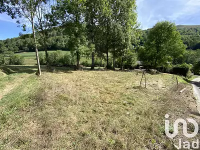 Terrain, 1 813 m²