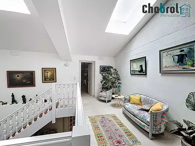 Maison, 325 m²