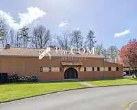 Maison, 257,8 m²