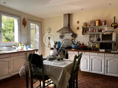 Maison, 146 m²