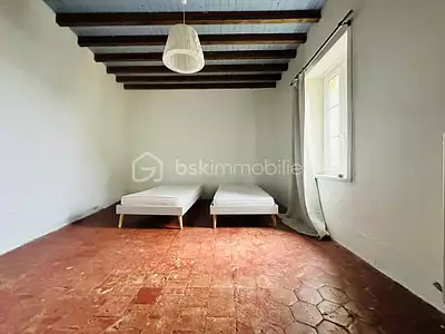 Maison, 220 m²