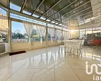 Maison, 221 m²