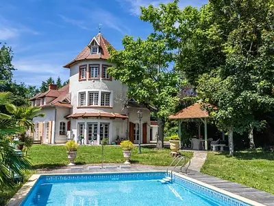 Maison, 278 m²