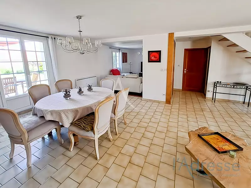 Maison, 150 m²