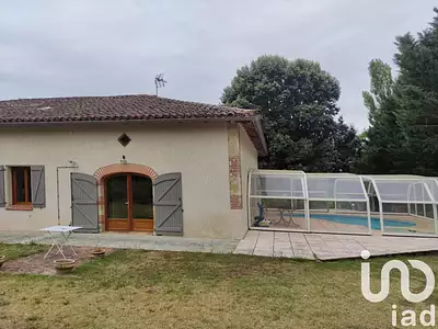 Maison, 235 m²