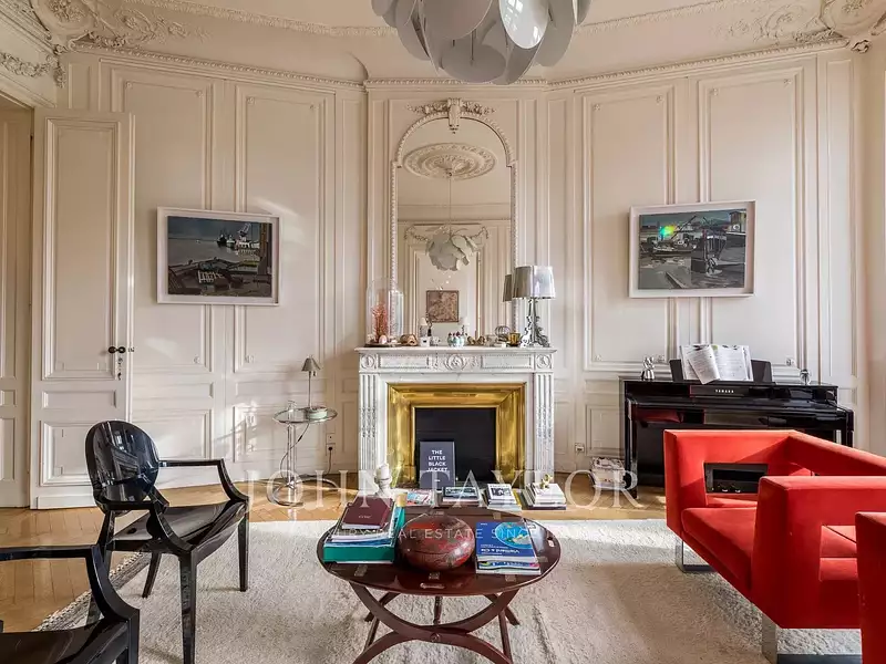 Appartement, 275 m²