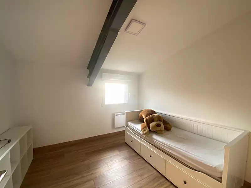Maison, 681,61 m²