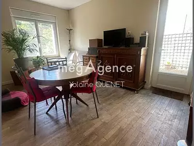 Maison, 77 m²