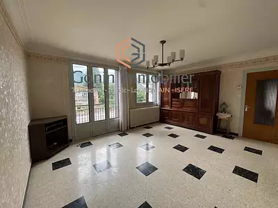 Maison, 111 m²