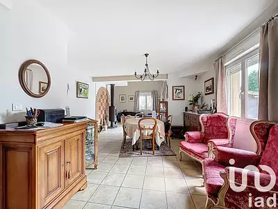 Maison, 166 m²