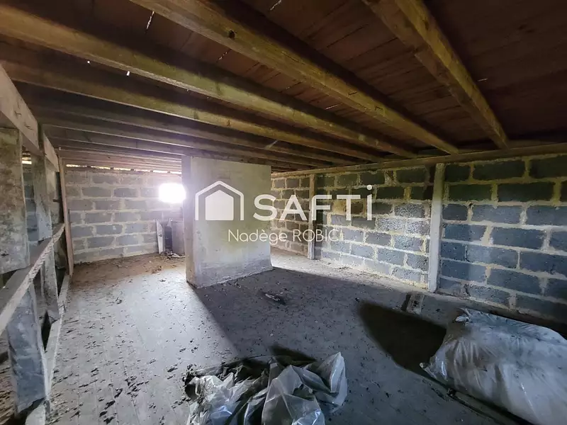 Maison, 222 m²