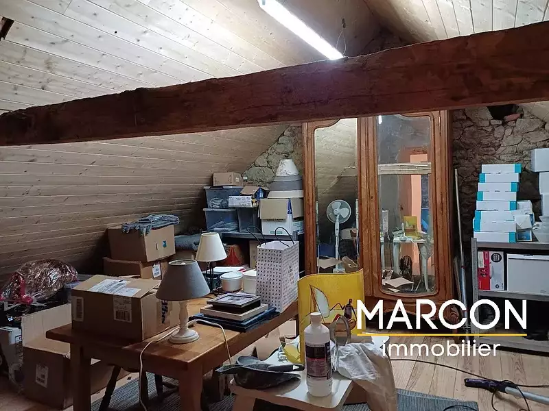 Maison, 179 m²