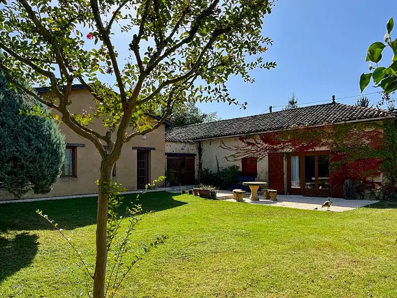 Maison, 190 m²