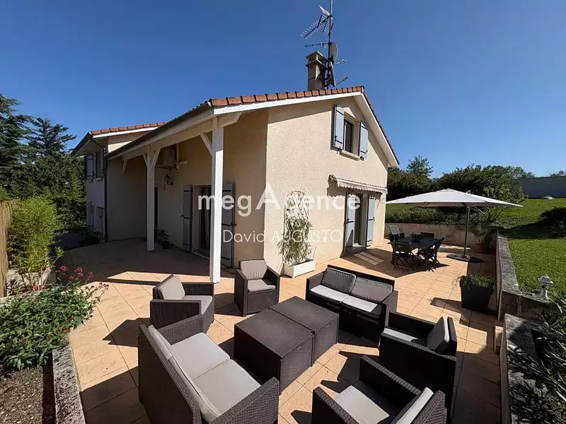 Maison, 142 m²