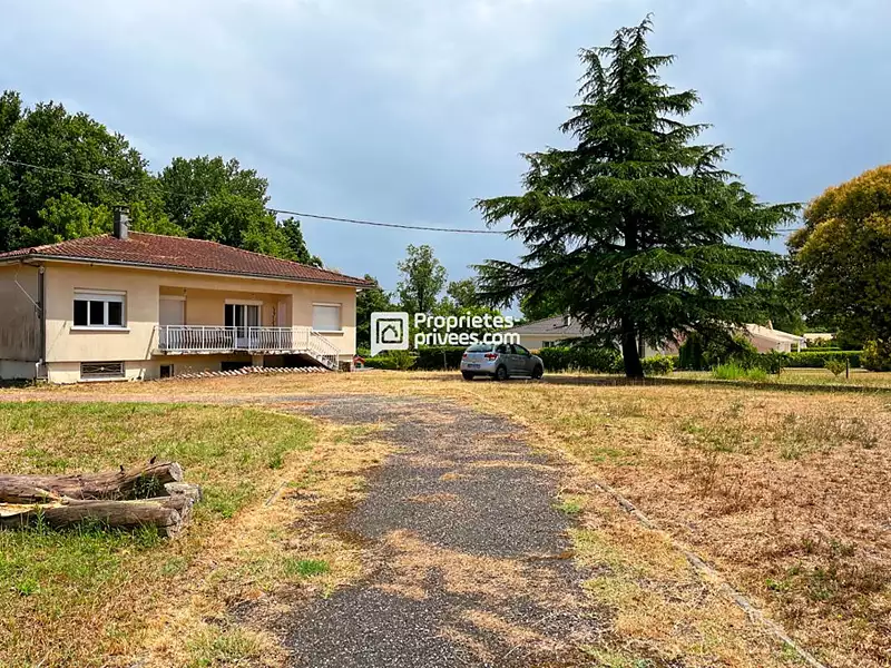 Maison, 220 m²