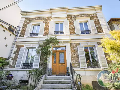 Maison, 193 m²