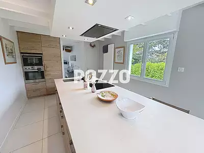 Maison, 197,5 m²