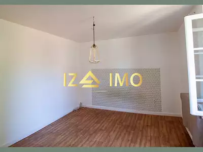 Immeuble, 90 m²