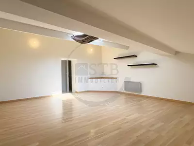 Immeuble, 135 m²