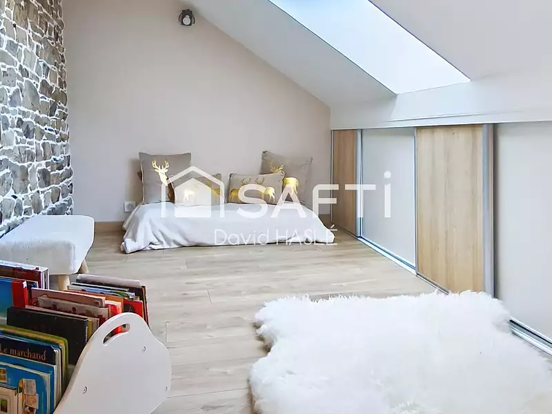 Maison, 205 m²