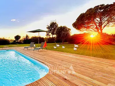 Maison, 295 m²