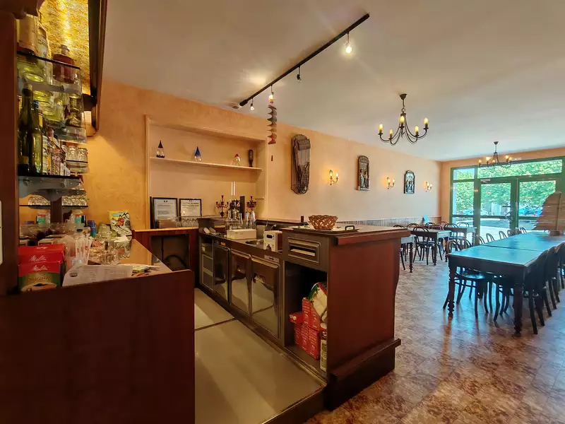 Maison, 303 m²