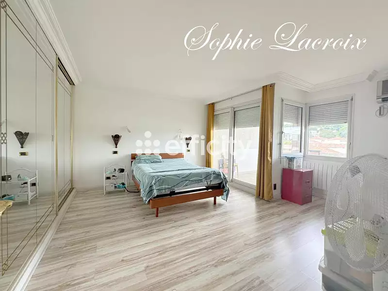Appartement, 122 m²
