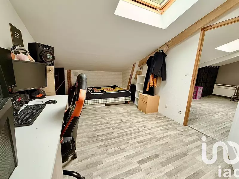 Maison, 303 m²