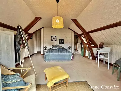 Maison, 220 m²