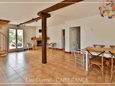 Maison, 295 m²
