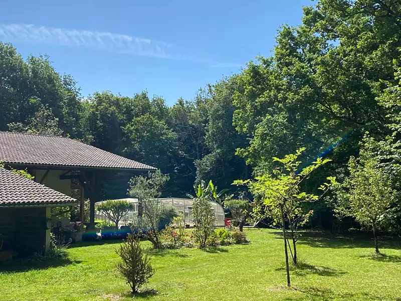 Maison, 330 m²
