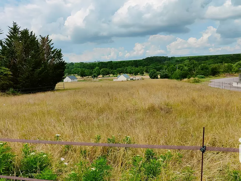 Terrain, 18 233 m²
