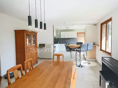 Maison, 179 m²