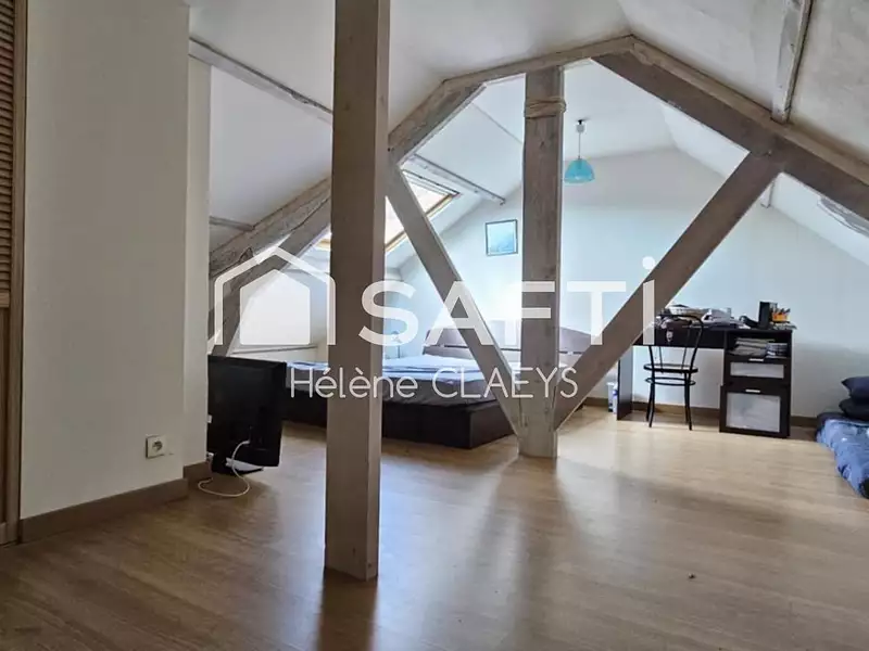 Maison, 170 m²