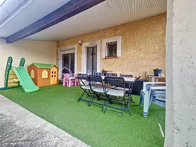 Immeuble, 350 m²