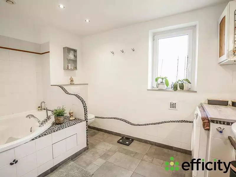 Maison, 185 m²