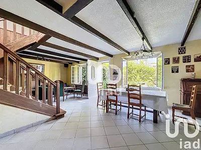 Maison, 121 m²