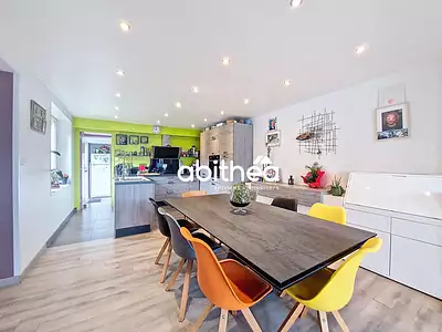 Maison, 162 m²