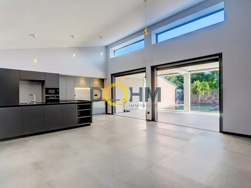 Maison, 144 m²