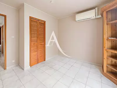 Maison, 121 m²