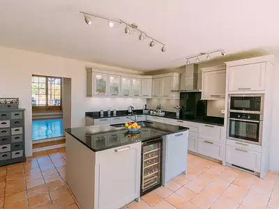 Maison, 370 m²
